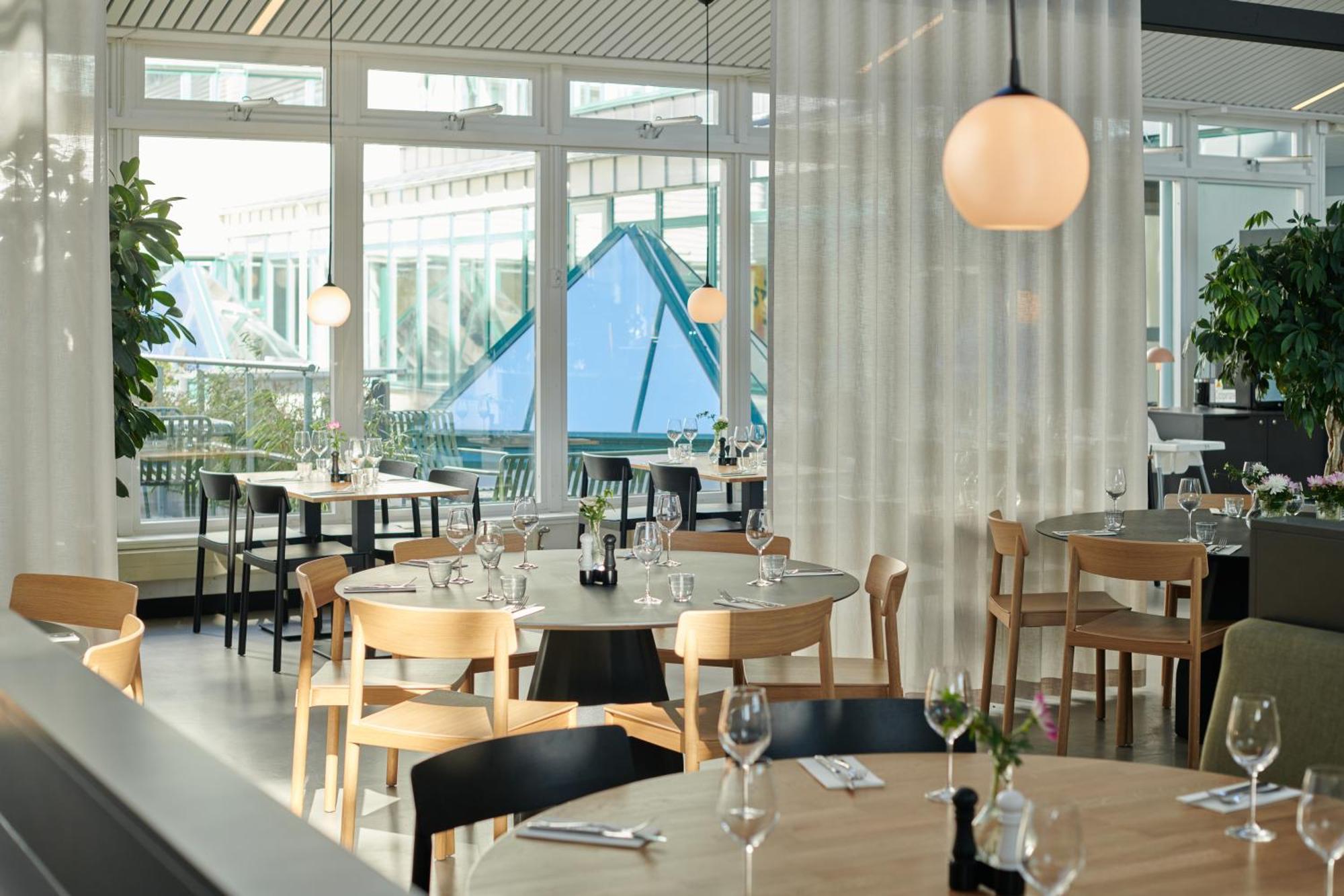 First Hotel Stockholm North Upplands-Väsby Dış mekan fotoğraf